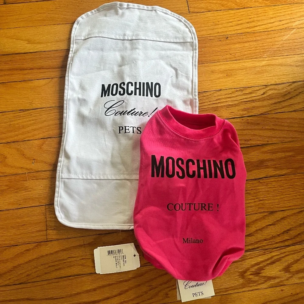 MOSCHINO Jersey Logo Dog T-Shirt NWT and dust bag - Picture 1 of 7